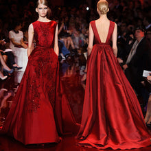 將圖片載入圖庫檢視器，The Richeta Wine Red Sleeveless Gown - WeddingConfetti
