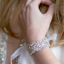將圖片載入圖庫檢視器，Bridal Silver Gold bracelet - WeddingConfetti