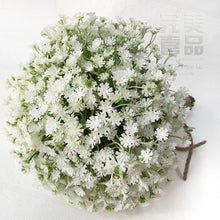 將圖片載入圖庫檢視器，Wedding Flower Baby's Breath Bouquet - WeddingConfetti