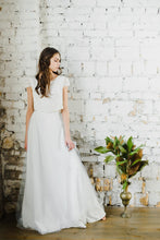 將圖片載入圖庫檢視器，The Ysalle Bohemian Bridal Separate - WeddingConfetti