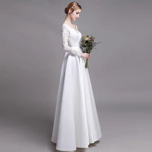將圖片載入圖庫檢視器，The Heatherly Wedding Bridal Illusion Sleeve Lace Gown - WeddingConfetti