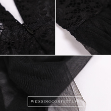 將圖片載入圖庫檢視器，The Veronica Black Cap Sleeves Gown - WeddingConfetti