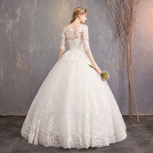 將圖片載入圖庫檢視器，The Quinlee Wedding Bridal Illusion Long Sleeves Gown - WeddingConfetti
