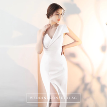 將圖片載入圖庫檢視器，The Claudine One Shoulder Red / Black / White Gown With Slit - WeddingConfetti