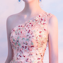 將圖片載入圖庫檢視器，The Cherry Pink One Shoulder Dress - WeddingConfetti