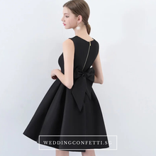 將圖片載入圖庫檢視器，The Amelia Bow White / Black Sleeveless Dress (Available in 2 colours) - WeddingConfetti