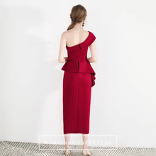 將圖片載入圖庫檢視器，The Charis One Shoulder Origami Red / White Dress With Slit - WeddingConfetti