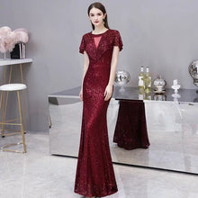 將圖片載入圖庫檢視器，The Lorniston Sequined Red Gown - WeddingConfetti
