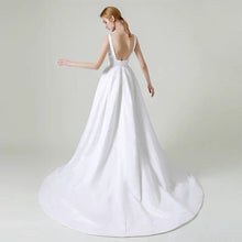 將圖片載入圖庫檢視器，The Kremlena Wedding Bridal Sleeveless Satin Gown - WeddingConfetti