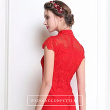 將圖片載入圖庫檢視器，The Elidia Red Oriental Lace Mandarin Collar Qipao Dress - WeddingConfetti