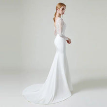 將圖片載入圖庫檢視器，The Gabrielle Wedding Bridal Long Sleeves Lace Gown - WeddingConfetti