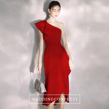 將圖片載入圖庫檢視器，The Esme Red/Blue Toga Dress - WeddingConfetti