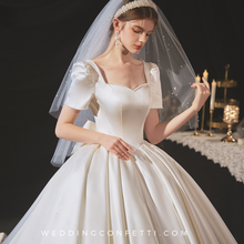 將圖片載入圖庫檢視器，The Lecasa Wedding Bridal Short Sleeve Gown - WeddingConfetti