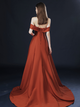 將圖片載入圖庫檢視器，The Prudence Off Shoulder Gown - WeddingConfetti