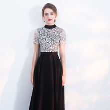 將圖片載入圖庫檢視器，The Sophielle Black Lace Short Sleeves Gown - WeddingConfetti