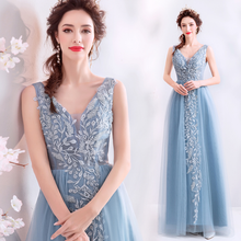 將圖片載入圖庫檢視器，The Kyra Blue Tulle Sleeveless Gown - WeddingConfetti